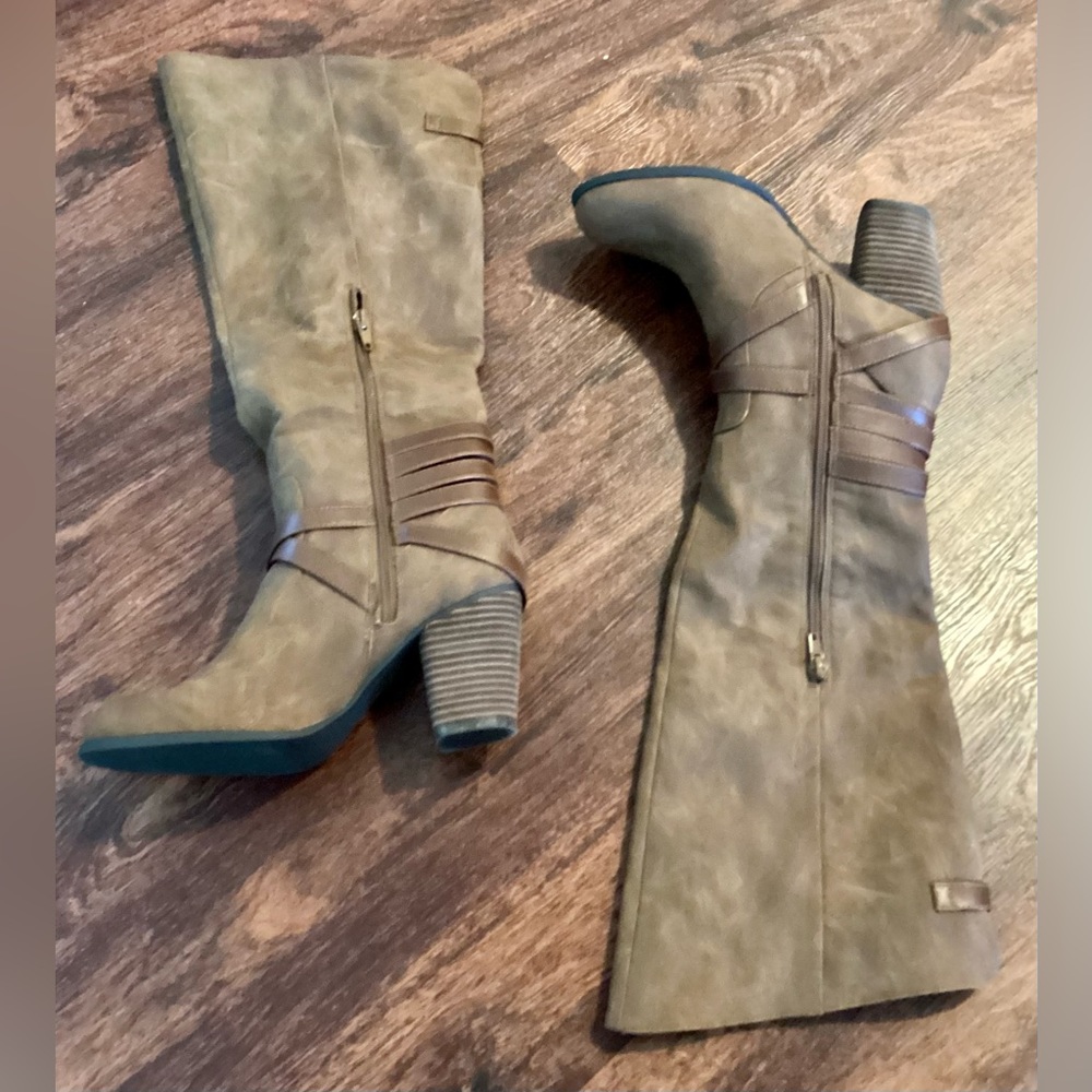 Madden Girl Boots